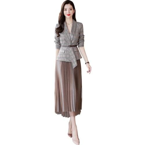 Goddess Fan Chunqiu light familiar style new mesh pleated skirt temperament irregular V-neck lacing Blazers two-piece Skirt Suit