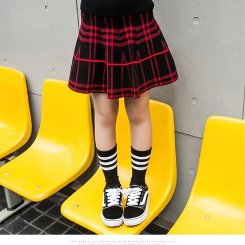 New delivery young girl fashion plaid mini skirt children kids Pleated skirt students 3-16year teenagers