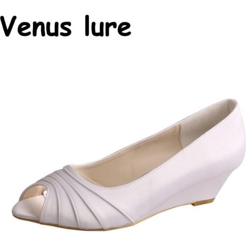 Touch of Nina Low Wedge Shoes Peep Toe White Ladies Bride Shoes
