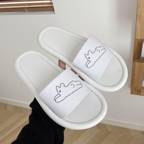 Womens sandals and slippers 2020 summer new simple and cute soft bottom slippers plus size couple sandals