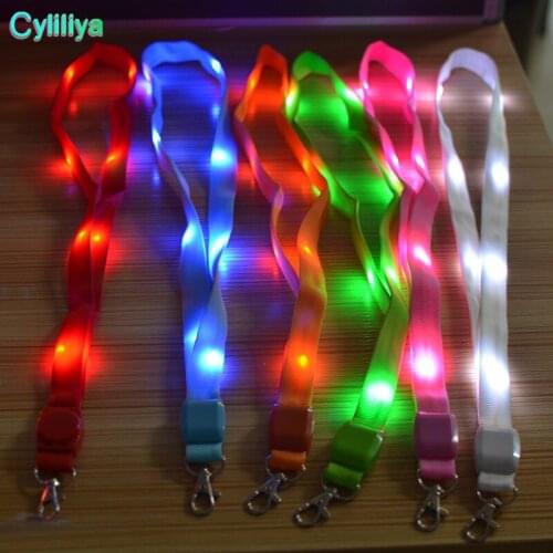 100pcs LED Light Up Neck Strap Band Lanyard Key Chain ID Badge Hanging Lace Rope Mobile Phone Strapes Party Decoration