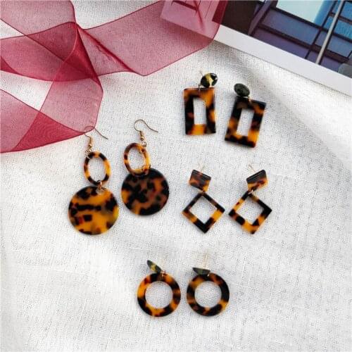 Fashion Geometric Leopard print Round Square Acrylic Drop Earrings for Women Simple Circle Acerate Pendant Earrings Party