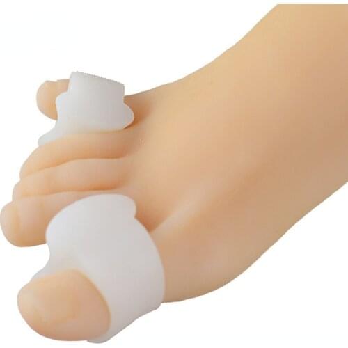 Toe Pad Hallux Valgus Corrector Hallux Valgus Care Device Big Toe Overlap Separator Silicone Soft Toe Separator Shoe Accessories