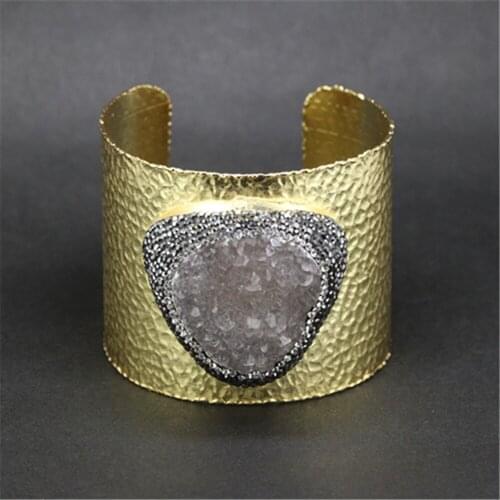 Charms luxury jewelry round rough raw grey druzy quartz stone paved rhinestone real golden open big adjustable bangle for women