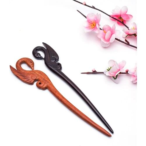 Lifelike swan styling hair stick Natural handmand sandalwood head jewelry for women Hair accessories chinese hairpin 2019 new