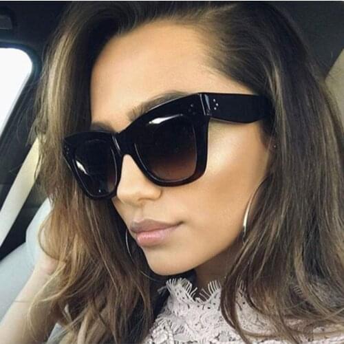 Luxury Rectangle Sunglasses Women Brand Designer PC Frame Gradient Lens Classic Rivet Shades Female Male Fashion Eyewear UV400