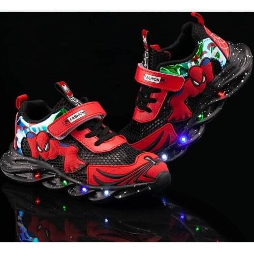 Disney childrens boy Spiderman non-slip soft bottom summer fashion sports casual shoes student running shoes sports sandals LED