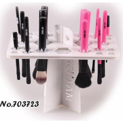 EchiQ Makeup Tools