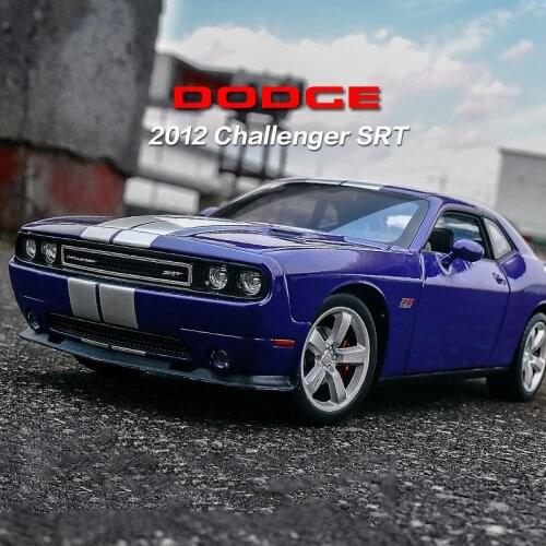 1:24 Dodge Challenger SRT 2012 Alloy Car Model Diecast Toy Vehicle High Simitation Cars Toys For Children Kids Collect Gifts