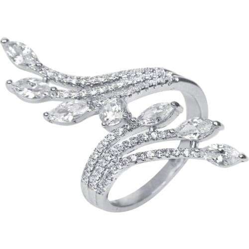 Bettyue Brilliant Wings Modelling Ring AAA CZ Noble White Color For Female Fashion Jewelry In Dinner Party Adorable Gift