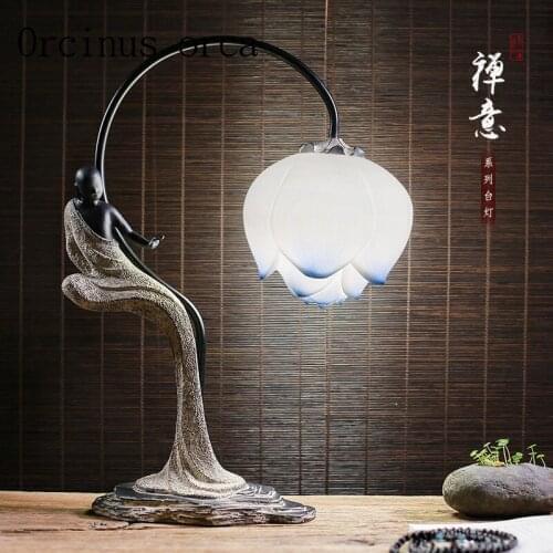 New Chinese style vintage lotus lamp living room study room bedroom originality modern brief desk lamp free shipping