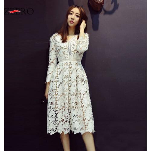 2020 Spring Luxury Women White Hollow Out Lace Dresses Elegant Ladies Vintage Red Three Quarter V Neck Sexy Party Dress Vestidos