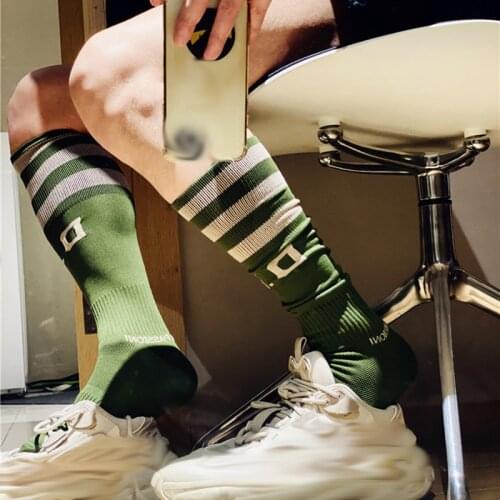 Socks men calcetines solid skarpetki sport calcetines hombre high tube striped long socks non-slip pop sock thermal meias