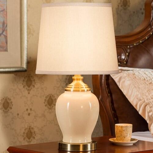 American Master Bedroom Bedside Table Lamp Creative European Style Simple Modern Warm Living Room Xinzhong Ceramic Table Lamps