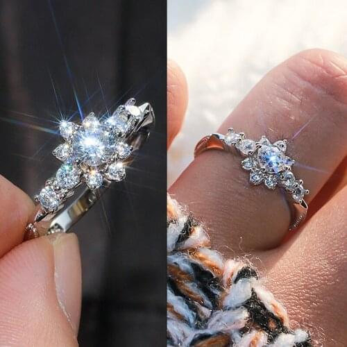 Cute Female Small Snowflake Flower Ring Real 925 Sterling Silver Engagement Ring Crystal Solitaire Wedding Rings For Women