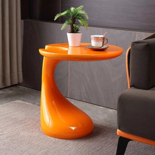 Modern Creative Coffee Table for Living Room Fashion Luxury Sofa Side Table Bathroom Coffee Corner Small Table Bedside Table