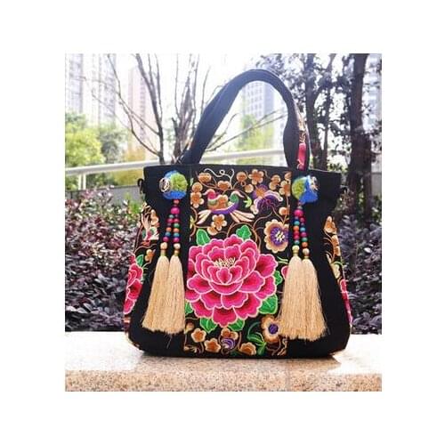 Fashion National Embroidery Women Shopping Handbags!Nice Floral embroidered Lady Shoulder&Crossbody bags Multi-match Tassel bags
