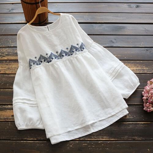 Autumn Long Sleeve Ruffle Tops Women Vintage Embroidery Blouse Casual O Neck Cotton Linen Casual Pullover Shirt Top 2020