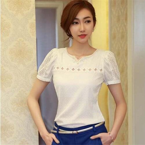2018 1PC Women Lace Short Sleeve Shirt Lady Solid V Neck Doll Chiffon Blouse White Hollow Out Tops with pearl hight quality F70