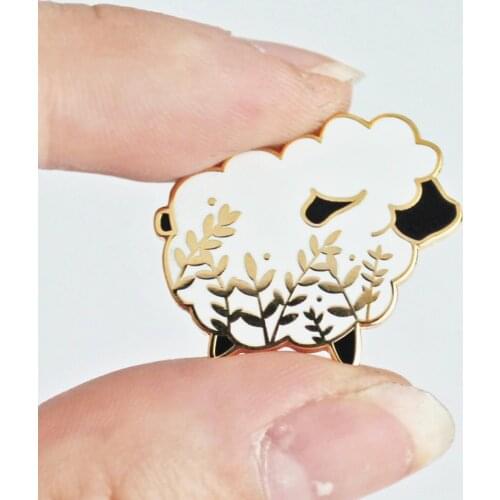 Cute Cartoons Animal Little Sheep Hard Enamel Pin Fashion Plant Flowers Golden Brooch Art Creativity Knitters Enthusiast Gift