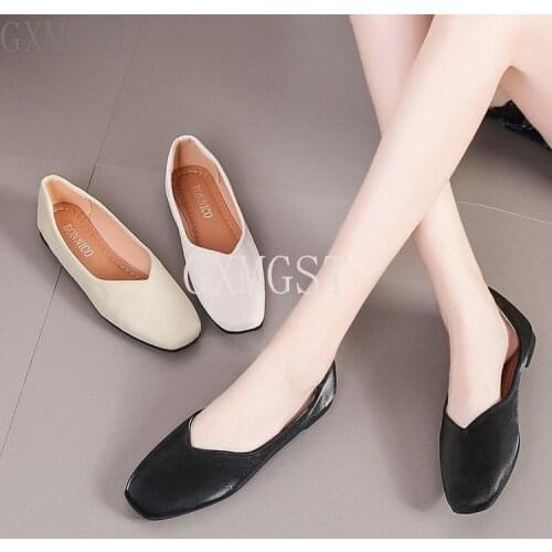 2021 Womens Flat Shoes Soft Shaved Leather Fashionable Women Flat Shoes with Closed Toe Size 35-43