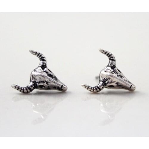 Free shipping 20 pair /lot fashion jewelry vintage metal small bull head snake feather stud earrings small size about 1.5cm