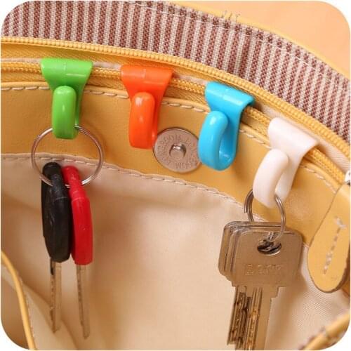 2Pieces Anti Bag Hooks Loaded Inside The Built-key Holder Key Clip Easy To Carry Hooks for Hanging