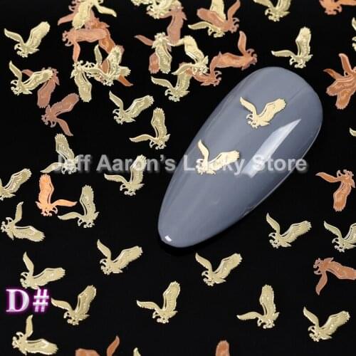 800PCS/pack Gold Elephant Lion Eagle Stag Wolf Metallic Nail Sequins Flakes Ultra-thin Acrylic Nail Art Decoration Accessories