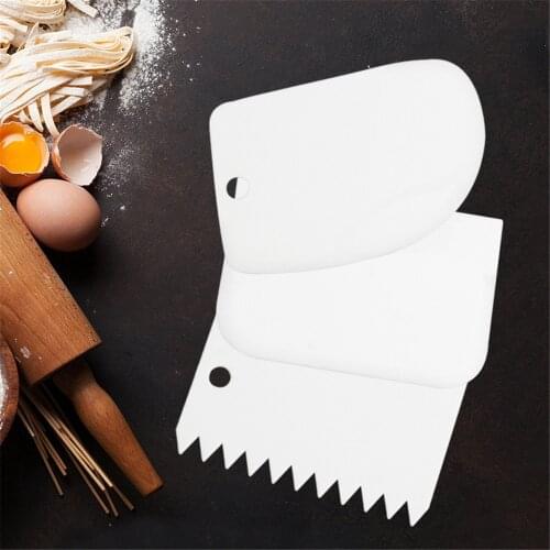 Cream Scraper Irregular Teeth Edge DIY Scraper Cake Decorating Fondant Pastry Cutters Baking Spatulas Tools