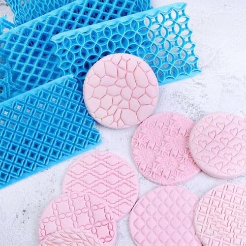 1pc Cute Fondant Cake Pastry Art Embossing Biscuit Cutter Mould Cake Decorating Supplies Fondant Decoration Tools Baking Tools