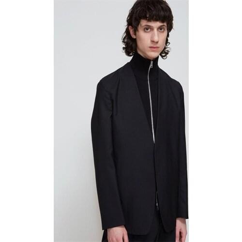 Mens new menswear fashion trend stars with the same hair stylist minimalist V-neck design suit plus-size clothing