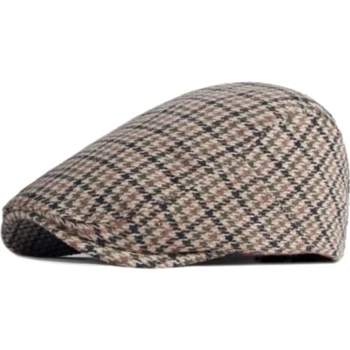 New Woolen Beret Mens British Retro Cap Houndstooth Knitted Warm Womens Hat Forward Hat