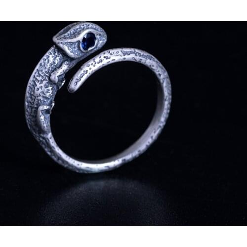 S925 Sterling silver Chameleon open ring Sexual fashion chameleon ring unisex vintage old inlaid blue zircon lizard for Men Wome