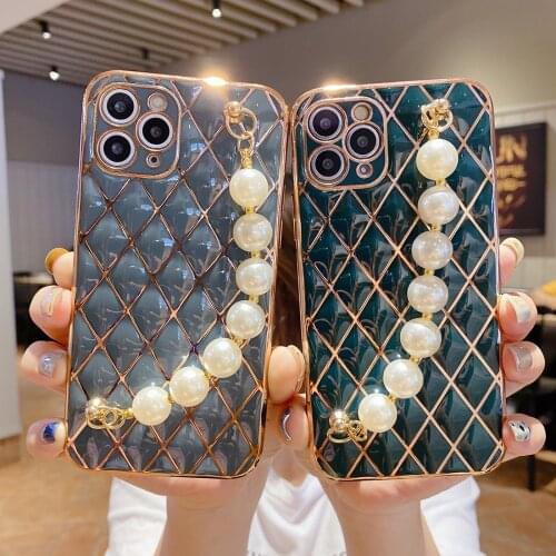 Luxury Electroplated Mesh Pearl Bracelet Phone Case For iPhone 12 11 Pro SE Xsmax Xs XR X 8 7 Plus Silicone Back Cover