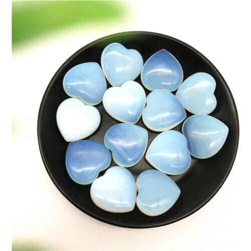 1/2pcs Lovely Opal Heart Shaped Crystal Gemstone Healing Chakra Polished Decorative Stones and Minerals