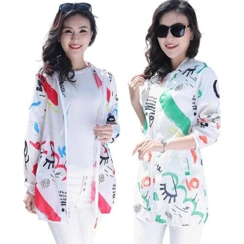 Womens Jacket 2021 NEW Summer Thin Print Coat Sun Protection Clothing Female Hooded Anti-UV Breathable Outdoor Coatr Outerwear