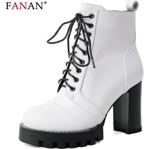 FANAN 2020 Winter Motorcycle Boots Women Platform Heels Genuine Leather Lacing Round Toe Shoes Black White Ladies Autumn Boots