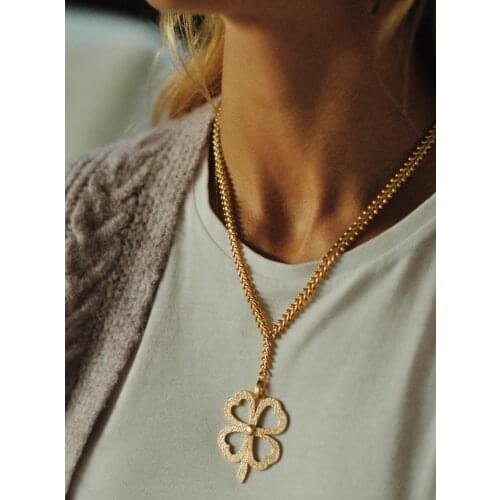 GULCE DERELI, CLOVER SYMBOL CHARM NECKLACE, INFINITY CHAIN NECKLACE, NEW SEASON, GIFT BOX, GOLD/SILVER PLATED