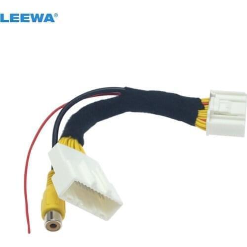 LEEWA Car Rear Camera Reversing RCA Video Convert Cable For Renault C24 OEM Monitor Connection Wiring Adapter #CA2101