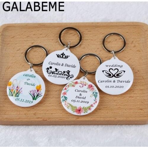 50pcs Personalized names date keychain with Mirror custom logo photo wedding favors and gifts wedding gifts for guests