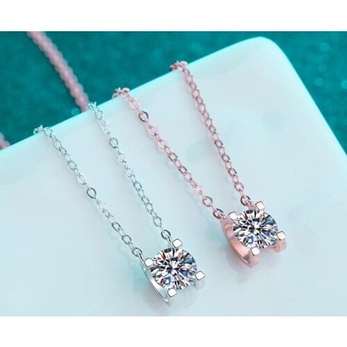 Rose Gold Brilliant Cut 0.5-3 ct Pass Diamond Tester D Color Moissanite Cow Head Pendant Necklace 925 Sterling Silver Chain Gift