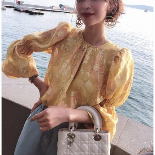 High Quality Ladies Fashion Silk Flower Print Long Puff Sleeve Round Neck Casual Top Shirt With Creased Effect And Lurex Detail