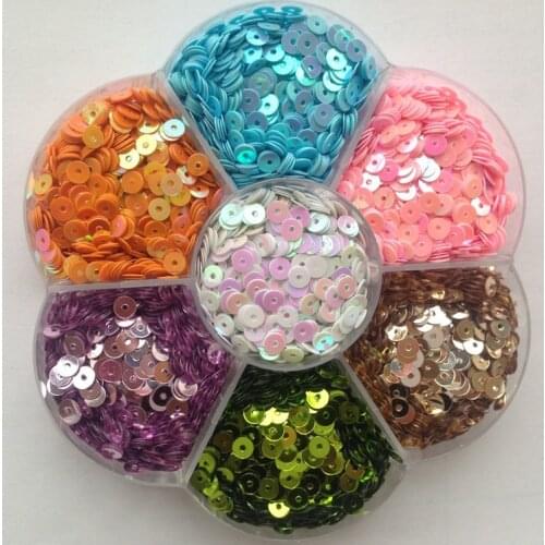 2015 New 7 colors/set 4mm Flat Round Loose Sequins Shoes Bag Sequin DIY Wedding Craft Garment Accessories with Transparent box