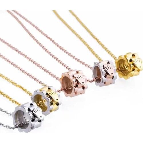 Luxury Style Crown Pendant Men Stainless Steel Necklace Chain Necklaces Pendants for Women Jewelry Set