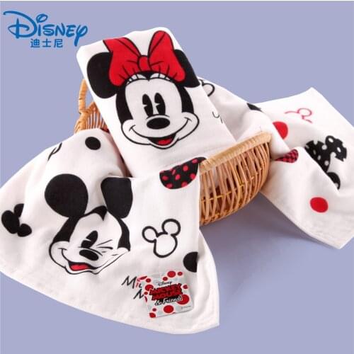 Disney Minnie Mickey Mouse Towel Couple Cotton Gauze Large Face Towel Cartoon Soft Waterproof Hanging Towel Childrens girl Gift