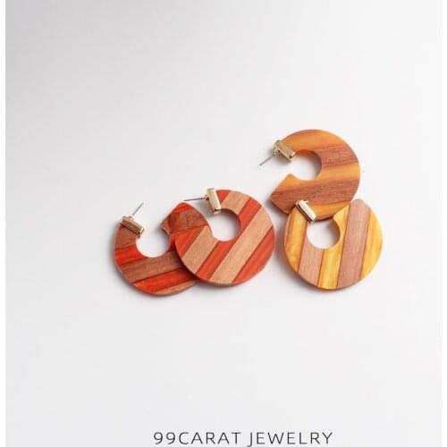 99 carat exaggerated fashion trend semicircle ring translucent Earrings color texture splicing Wood Earrings female WN