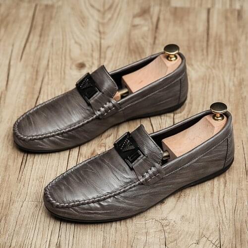 Loafers Mens Loafers Soft Sole 2021 British Leather Casual Driving Shoes Breathable Mens Boat Shoes Non-Slip Wear-Resistant