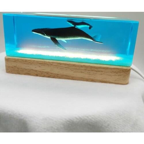 Cultural And Creative Resin Marine Life Mother And Child Humpback Whale Decoration Car Home Birthday Gifts