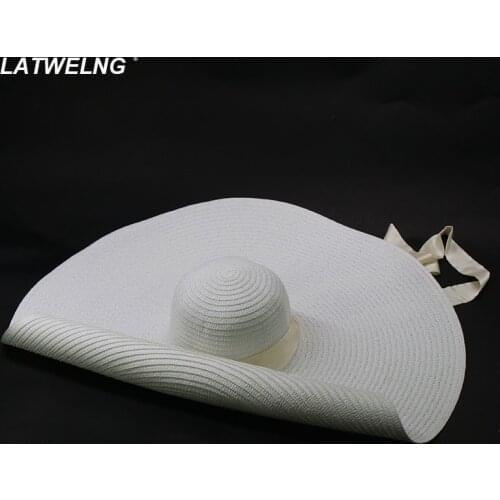 2021 Long Ribbon Oversized Sun Hats For Women Big Brim Beach Hats Fashion Modeling Hat Travel Sunscreen Vacation Hat Wholesale