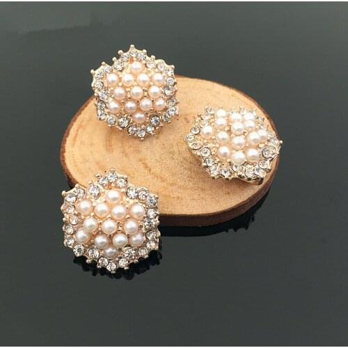Newest 10PCs 30PCs Rhinestone Crystal Pearl Paved Snowflake Buttons with Clips DIY Jewelry Findings Ornament Accessories Craft